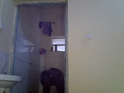 GoldenEbony1 webcam