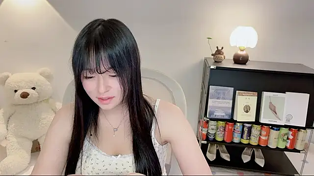 Onechestnut webcam