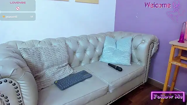 megansumer webcam