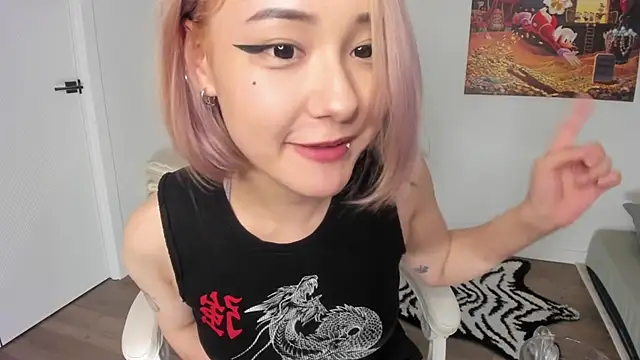ka00ru_chan webcam