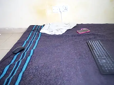 doll_prettie - Doll_prettie's free webcam - UK Sex Cams