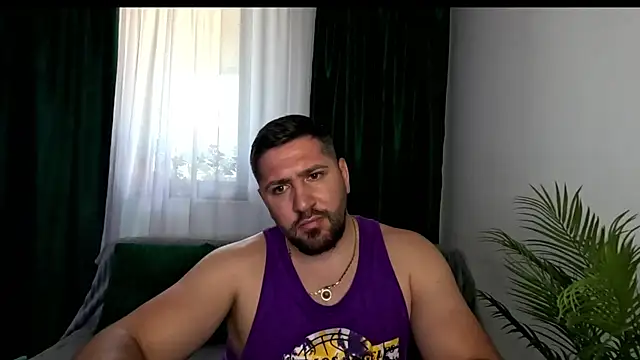 Gold_Alpha_Boy webcam