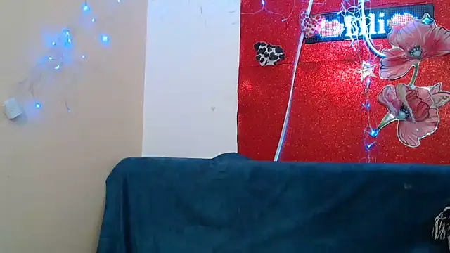 liliimilf live cam on StripChat