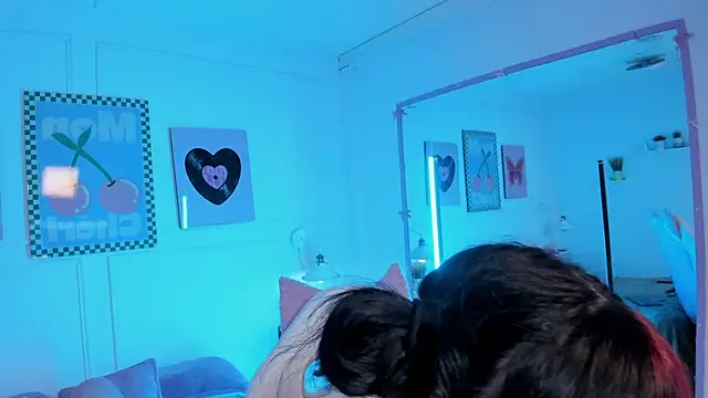 Zoe_Lynch_ webcam