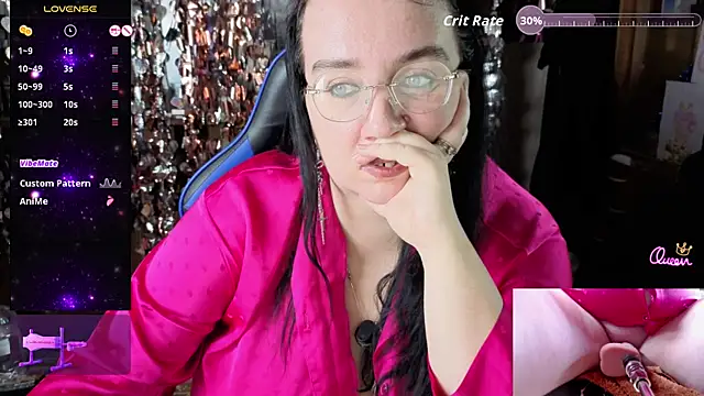 LeonaHarrison live cam on StripChat