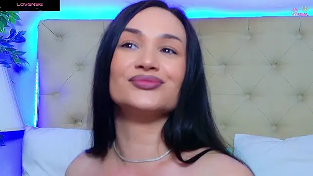 Daliya_ live cam on StripChat