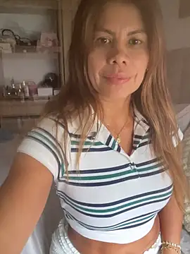 Valen_Milf4u live cam on StripChat
