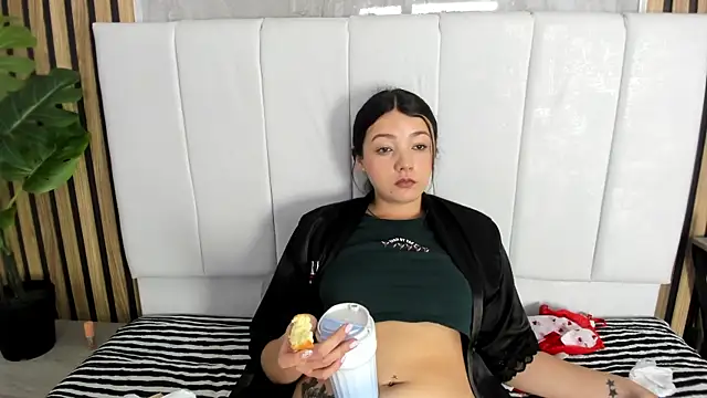 Samantha_Good webcam
