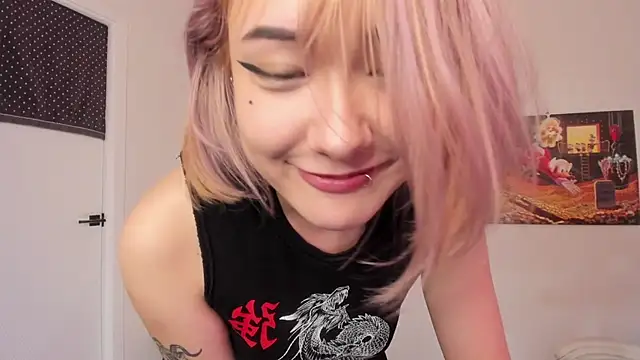 ka00ru_chan webcam