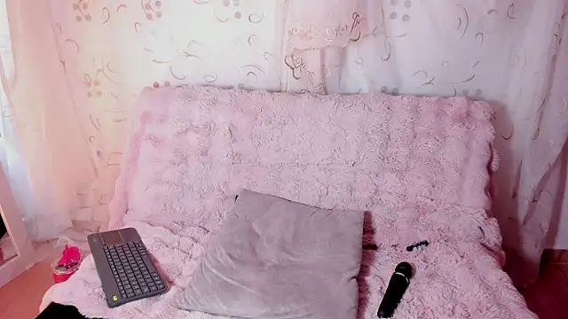 KuraiBi webcam