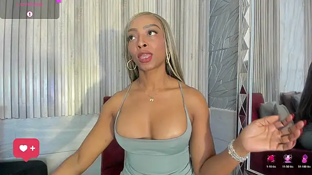 BriannaChelsea webcam