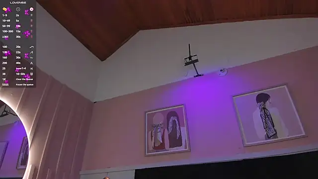 elodie_walker webcam