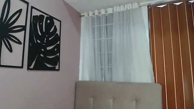 amara_rousse1 webcam