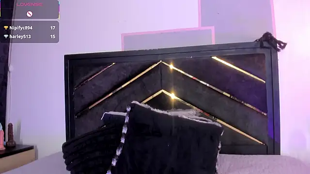april_jones05 webcam