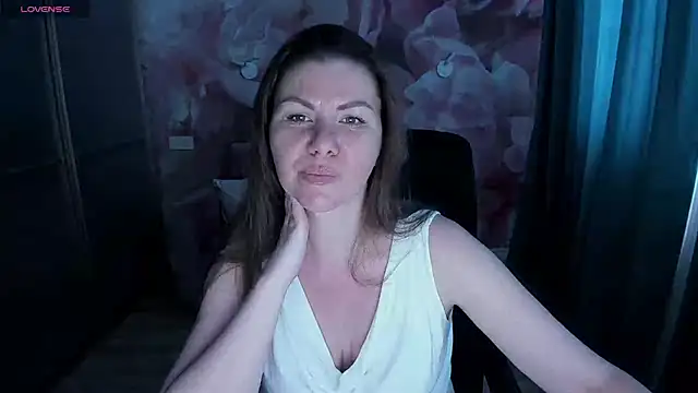 LunaKissesx webcam