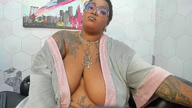 Anaa_Fuentess webcam