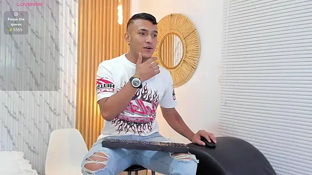 Chris_vega_ webcam