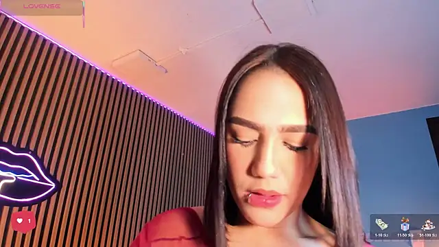 Emily_robertss1 webcam