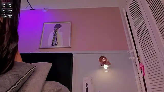 elodie_walker webcam
