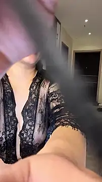 mo-mo-69 webcam