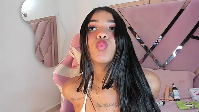 honeyhtx webcam