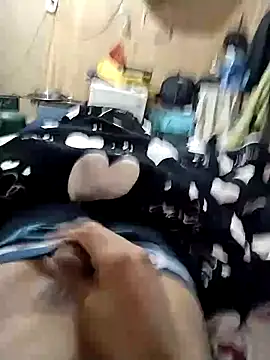 EMERKITHO_20_R webcam
