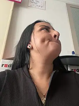 Abril_Luv webcam