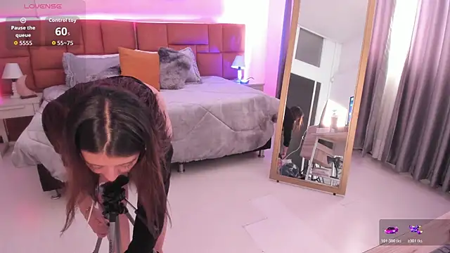 Catti_Brie webcam