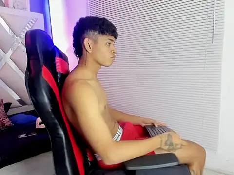 nova_mitchell7 live sex cam