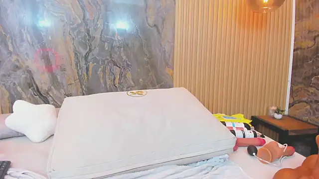 mary_spencer webcam