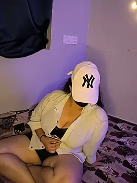 SlimChubCouple27 webcam