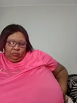 nancy111 live cam on StripChat
