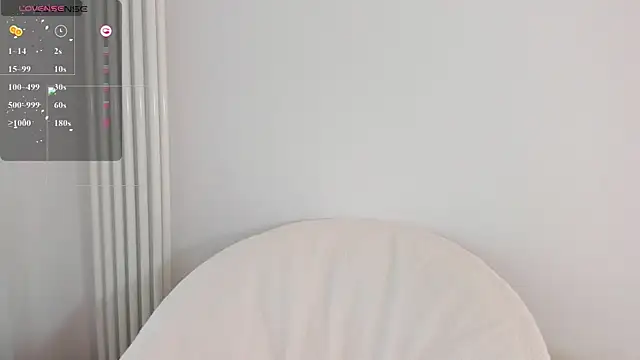 _Snorkmaiden_ live cam on StripChat