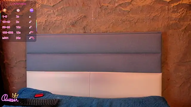 crystal_moom - Crystal_Moom's free webcam - UK Sex Cams