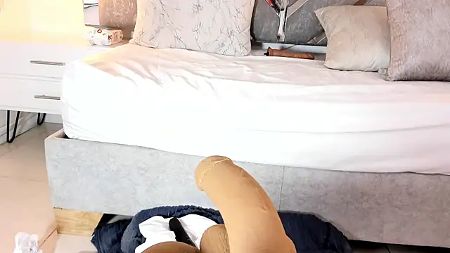 Slut_Milf_ webcam