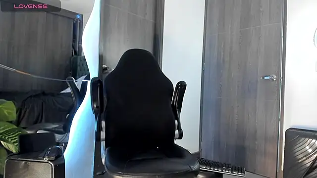 Dimitri_Bass webcam
