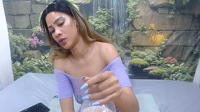 GlowGoddessxx webcam