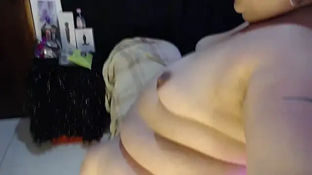 Danna_chubby_ webcam