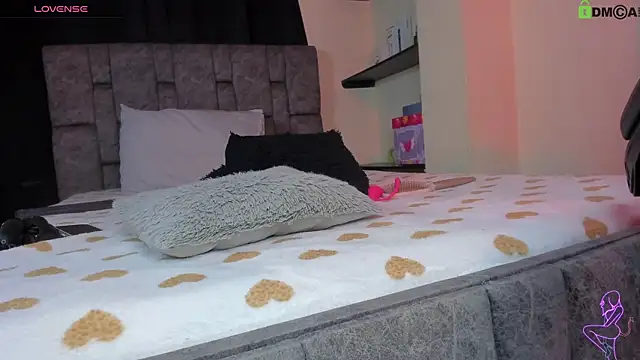 Danyhottits webcam