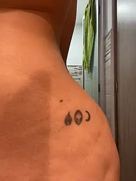 alina_stark webcam