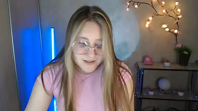 Milka_kamila webcam