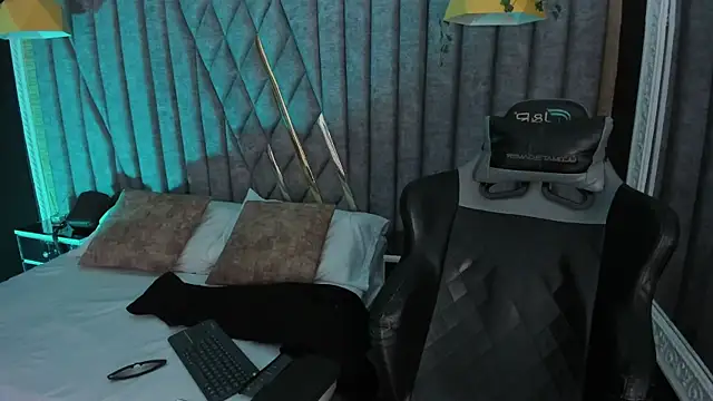 NicolaiKarav webcam