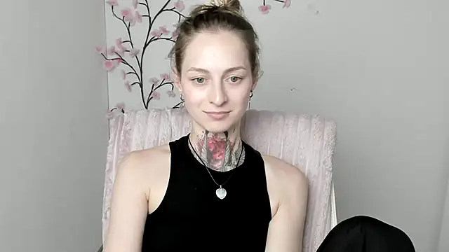 Esmi_Winter webcam