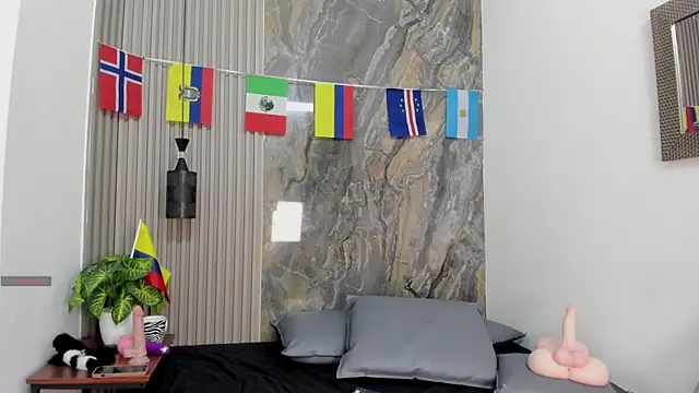 ScarletDollxxx webcam