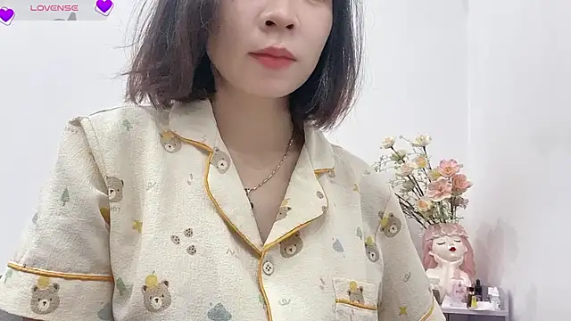 Ryo-Jisoo webcam