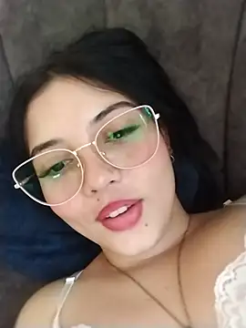 Valeria_allurin webcam
