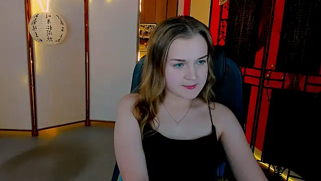 LissaTelor webcam