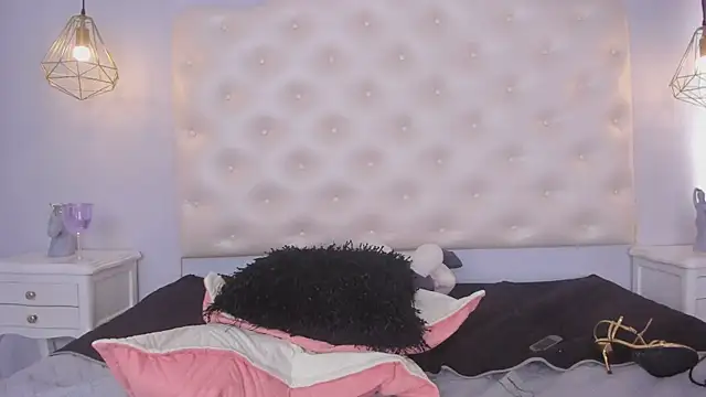 ninaavelvett webcam