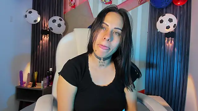 MadisonYoung000 webcam