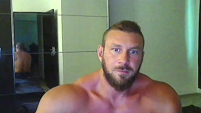 muscularkevin webcam